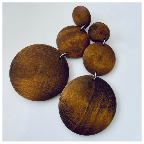 Boho Layered wood round fabulous earrings - Picture 7 of 10
